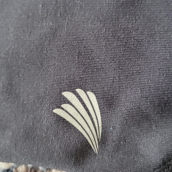 Capri yoga pants size large. By free country - Picture 4 of 8